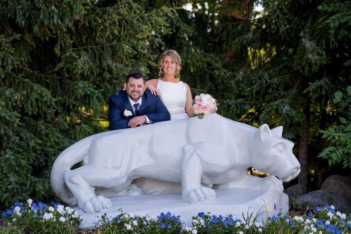 Bobbi and Vinny at lion shrine